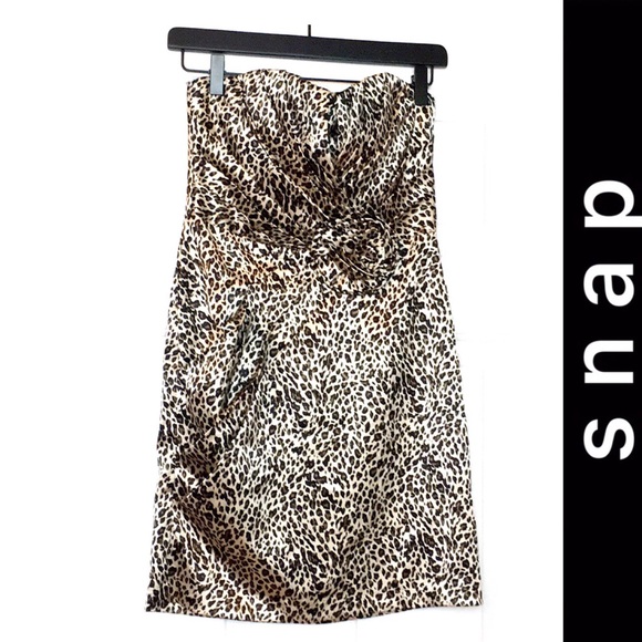 Leopard strapless dress by SNAP - Picture 1 of 8